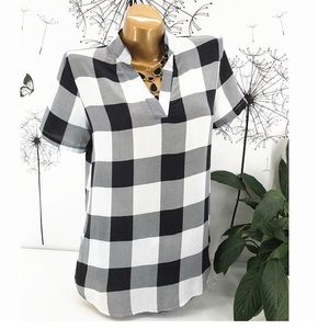 PLUS SIZE Checkered Top